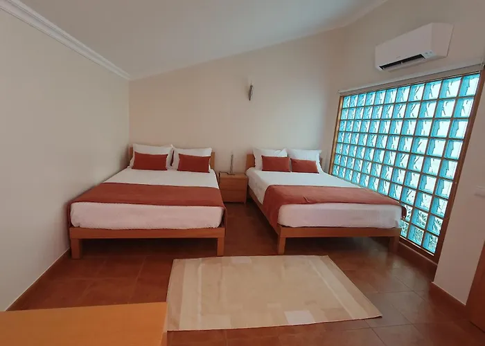 펜션 Falesia Casa Da Sobreira