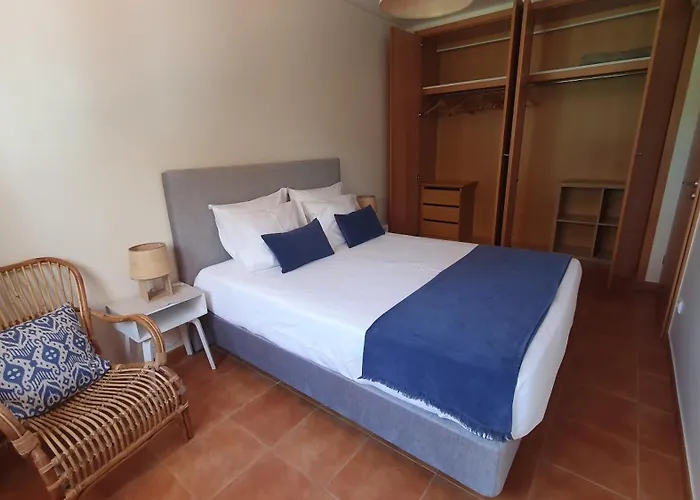 Falesia Casa Da Sobreira 펜션 *